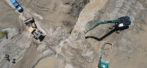 Erzincan'da ekipler yaşanan selin ardından çalışmalarını sürdürüyor