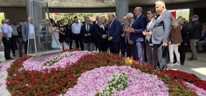 Dokuzuncu Cumhurbaşkanı Süleyman Demirel mezarı başında anıldı