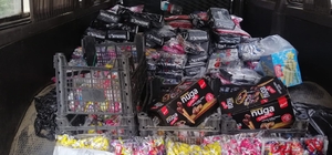 "Elmacı Dede" yetimlere bayramlık ulaştırmak için yola çıkacak