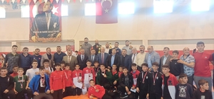 Sulusaray'da Sebastapolis U15 Serbest Güreş Turnuvası düzenlendi
