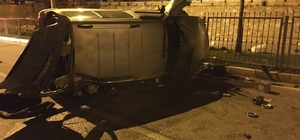 Denizli'de devrilen hafif ticari araçtaki 1 kişi öldü 2 kişi yaralandı