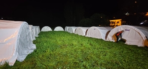 Erzurum'da yangında evleri yananlar için AFAD tarafından çadır kuruldu