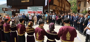 Erzincan'da "44. Uluslararası Kemaliye Kültür ve Doğa Sporları Şenliği" başladı