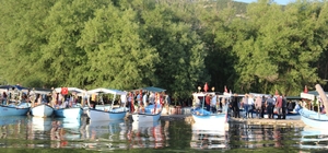 Çivril, nilüferlerden sonra yüzen adalarıyla da tanıtılacak