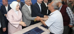 Ulaştırma ve Altyapı Bakanı Uraloğlu, Trabzon'da vatandaşlarla bayramlaştı