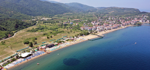 Çınarcık doğal güzellikleriyle turizm sezonunda nüfusunun 10 katını ağırlıy...