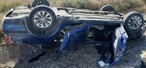 Kırıkkale'de şarampole devrilen otomobildeki 5 kişi yaralandı