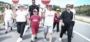 Tanju Özcan, 5. günde yürüyüşüne "Ankara İl Sınırı" tabelası önünden başladı