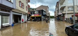 Giresun'da şiddetli yağış etkili oluyor