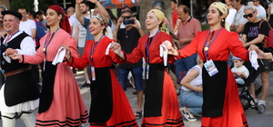 Denizli'de "17. Uluslararası Halk Dansları Festivali" başladı