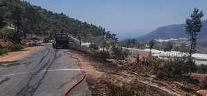 Mersin'de çıkan orman yangınına ekiplerce müdahale ediliyor