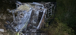 Osmaniye'de seyir halindeki pikap yandı