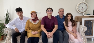 YKS Türkiye birincilerinden Harun Durak, bilgisayar mühendisi olmak istiyor