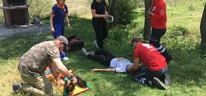 UMKE gönüllülerle Kastamonu'da eğitim tatbikatı yapıyor