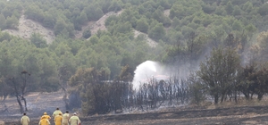 GÜNCELLEME - Isparta'da çıkan orman yangını kontrol altına alındı