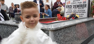 Valinin makam aracı, şehit oğluna sünnet arabası oldu