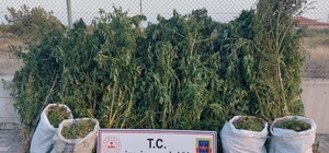 İzmir'de uyuşturucu operasyonunda 1 zanlı tutuklandı