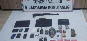 Tunceli'de teröristlerin kullandığı 4 sığınak imha edildi