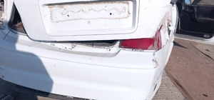 Seydişehir'de beton bloğa çarpan otomobilin sürücüsü yaralandı