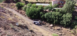 Adıyaman'da şarampole devrilen otomobildeki 7 kişi yaralandı 