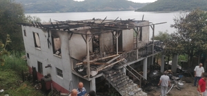 Samsun'da mutfakta elindeki benzin bidonu alev alan kişi öldü, eşi yaraland...