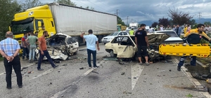 Düzce'de karşı şeride geçen aracın çarptığı otomobilin sürücüsü öldü