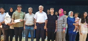 Osmaniye'de YKS'de başarılı olan öğrenciler ödüllendirildi