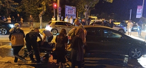 Yalova'da zincirleme trafik kazasında 3 kişi yaralandı