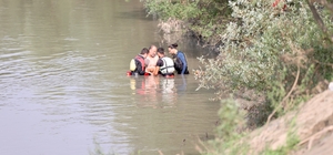 Düzce'de Melen Çayı'na düşen kişiyi itfaiye ve AFAD ekipleri kurtardı