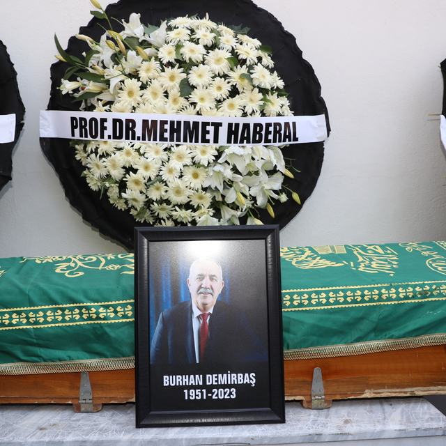 Ayaş Belediye Başkanı Burhan Demirbaş son yolculuğuna uğurlandı