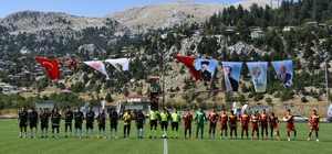 Kızıldağ Yaylası Köylerarası Futbol Turnuvası'nda finalistler belli oldu