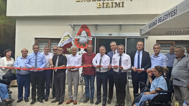 Mersin'de görme engelli öğrenciler iş hayatına e-ticaret projesiyle atılacak