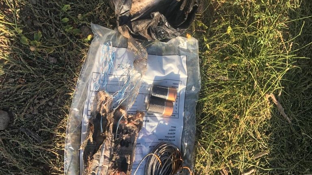 Tunceli'de bir bahçede patlayıcı yapımında kullanılan malzemeler ve kenevir ele geçirildi