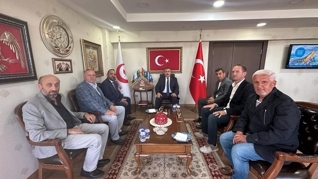 BBP Genel Başkanı Destici, Sakarya Vakfıkebirliler Derneği üyelerini kabul etti