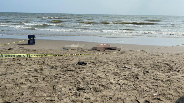 Mersin'de enişte ve ablalarıyla denize giren 2 kız kardeş yaşamını yitirdi