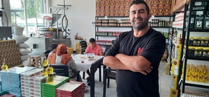 Bozkır'da Antalya güzergahına giden yolculara sıcak tahin ikram ediliyor