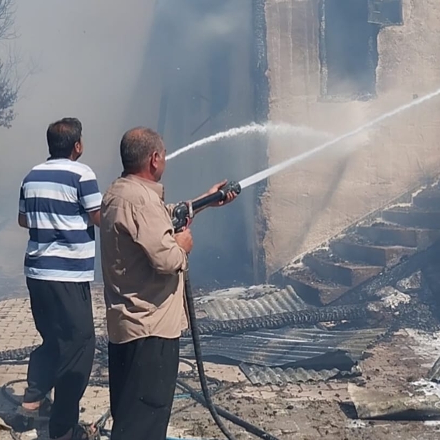 Adana'da ormanlık alana sıçrayan yangın söndürüldü