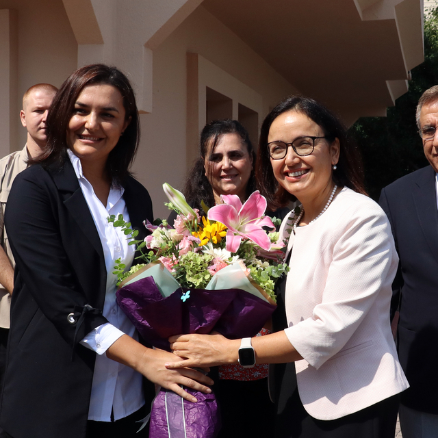 Yalova Valisi Hülya Kaya görevine başladı