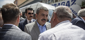 Milli Eğitim Bakanı Tekin, Erzurum'da partililerle bir araya geldi: