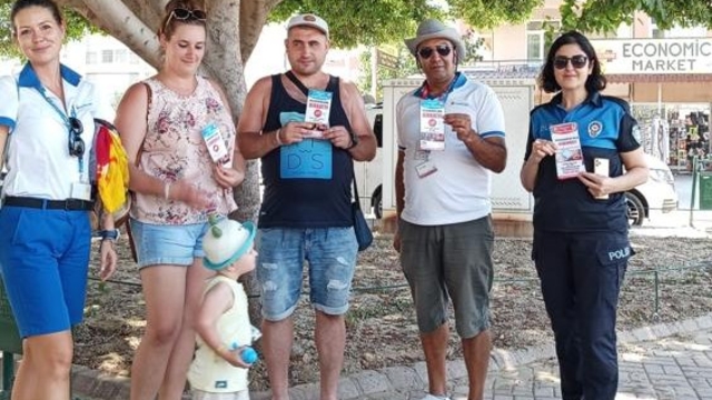 Antalya'da polis, dolandırıcılık konusunda uyarılarda bulundu