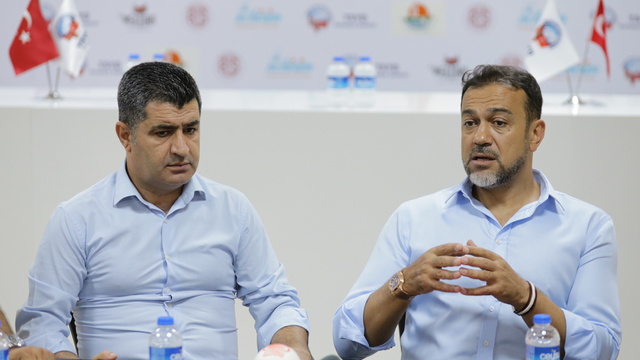 Antalyaspor Başkanı Gülel, basın mensuplarıyla buluştu: