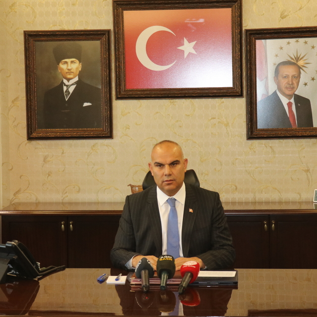 Ağrı Valisi Mustafa Koç görevine başladı