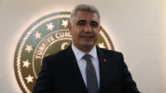 Düzce Valisi Selçuk Aslan görevine başladı: