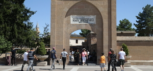Hacı Bektaş Veli Külliyesi'nde 8 günde 135 binden fazla ziyaretçi ağırlandı