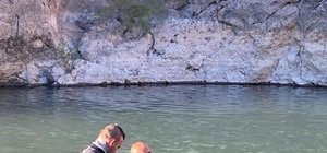 Sivas'ta çaya giren 12 yaşındaki çocuk boğuldu