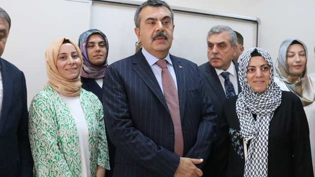 Bakan Tekin, Şanlıurfa'da "Öğretmenler Odası Buluşmaları" sonrası konuştu: