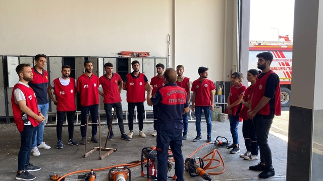 Şanlıurfa Büyükşehir Belediyesi geleceğin itfaiyecilerini yetiştiriyor