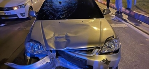 Gediz'de otomobil ile motosikletin çarpıştığı kazada 3 kişi yaralandı