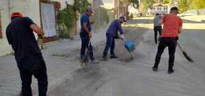 Güdül'de başlatılan temizlik seferberliği sürüyor