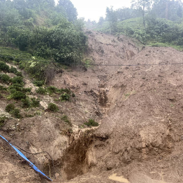 AK Parti'li Avcı, Rize'de sağanaktan etkilenen bölgeleri inceledi: